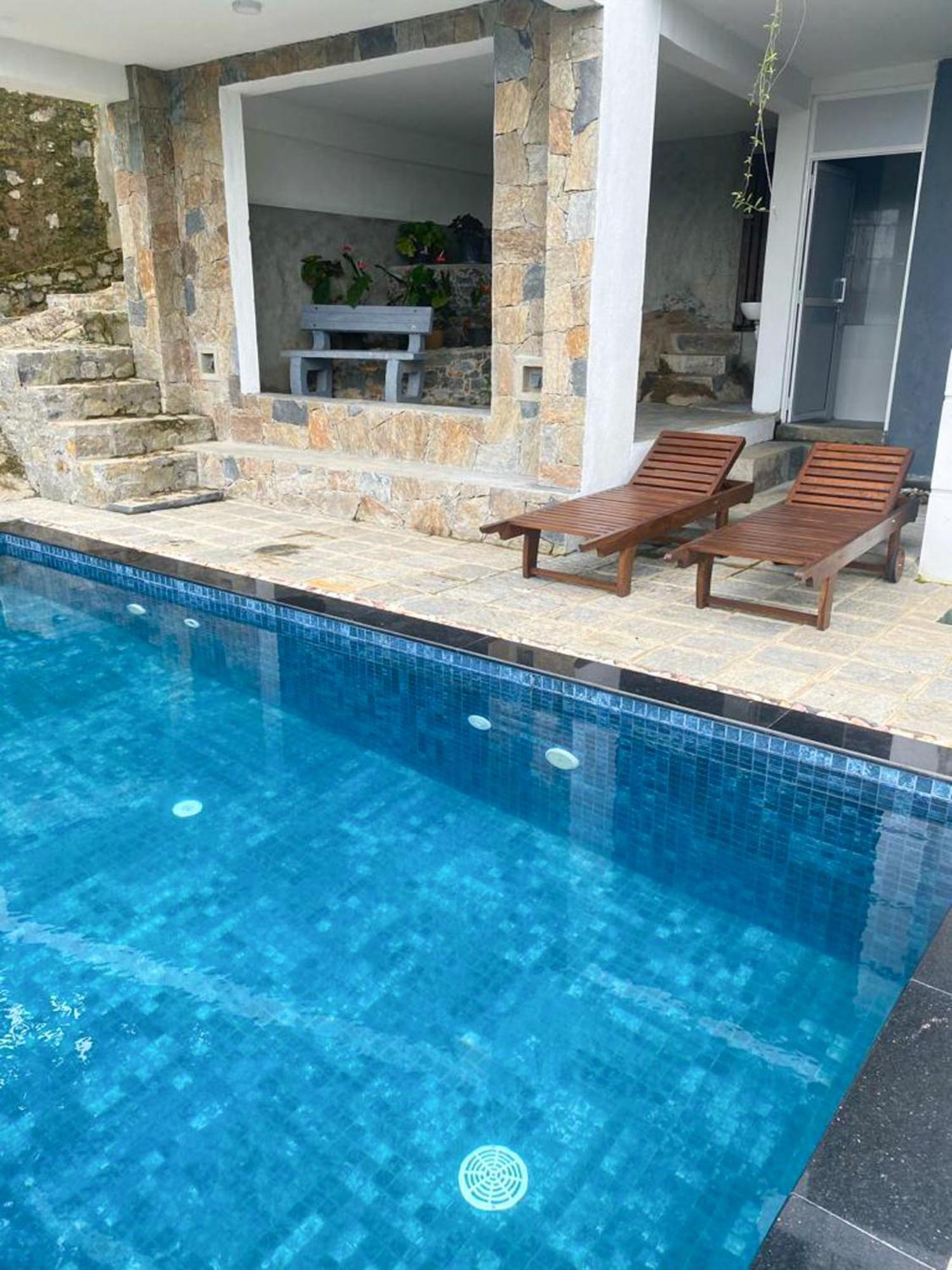 Amandara Hills Канди Екстериор снимка